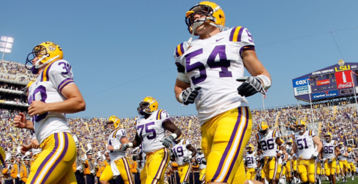 Scenes before an SEC college football game at LSU between teams in the Top 25 rankings.